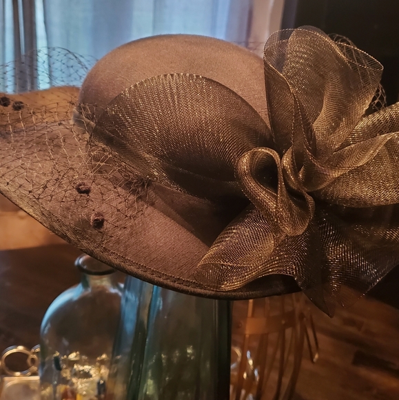 Hat Women's - Picture 4 of 6